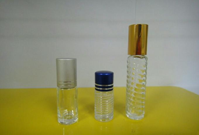 Automatyczna mała okrągła butelka pozioma maszyna do etykietowania fiolek do naklejki samoprzylepnej