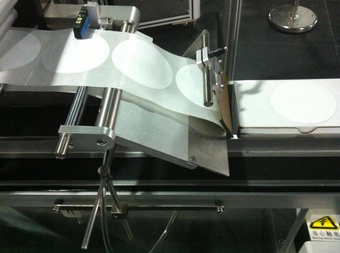 Samoprzylepna górna maszyna do etykietowania słoika / kartonu / pojemnika