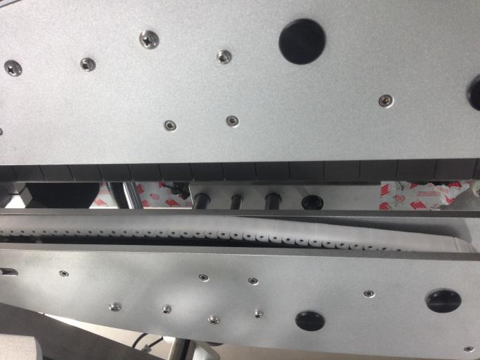 Wiele typów maszyn do etykietowania butelek System sterowania PLC