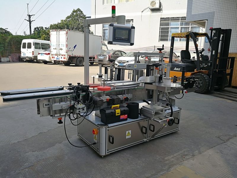 Chiny Butelka szamponu Dwustronnie lepka maszyna do etykietowania w pełni zautomatyzowany dostawca