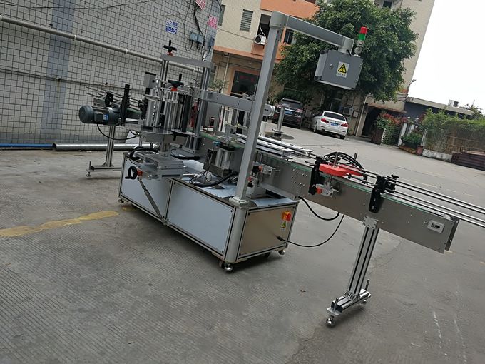 Samoprzylepna maszyna do etykietowania naklejek z dużą prędkością 200BS / min